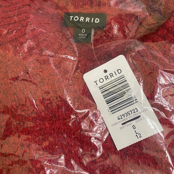 Torrid Red Vegan Cashmere Pullover Sweater 0x NWOT (fits bigger) - Picture 6 of 6